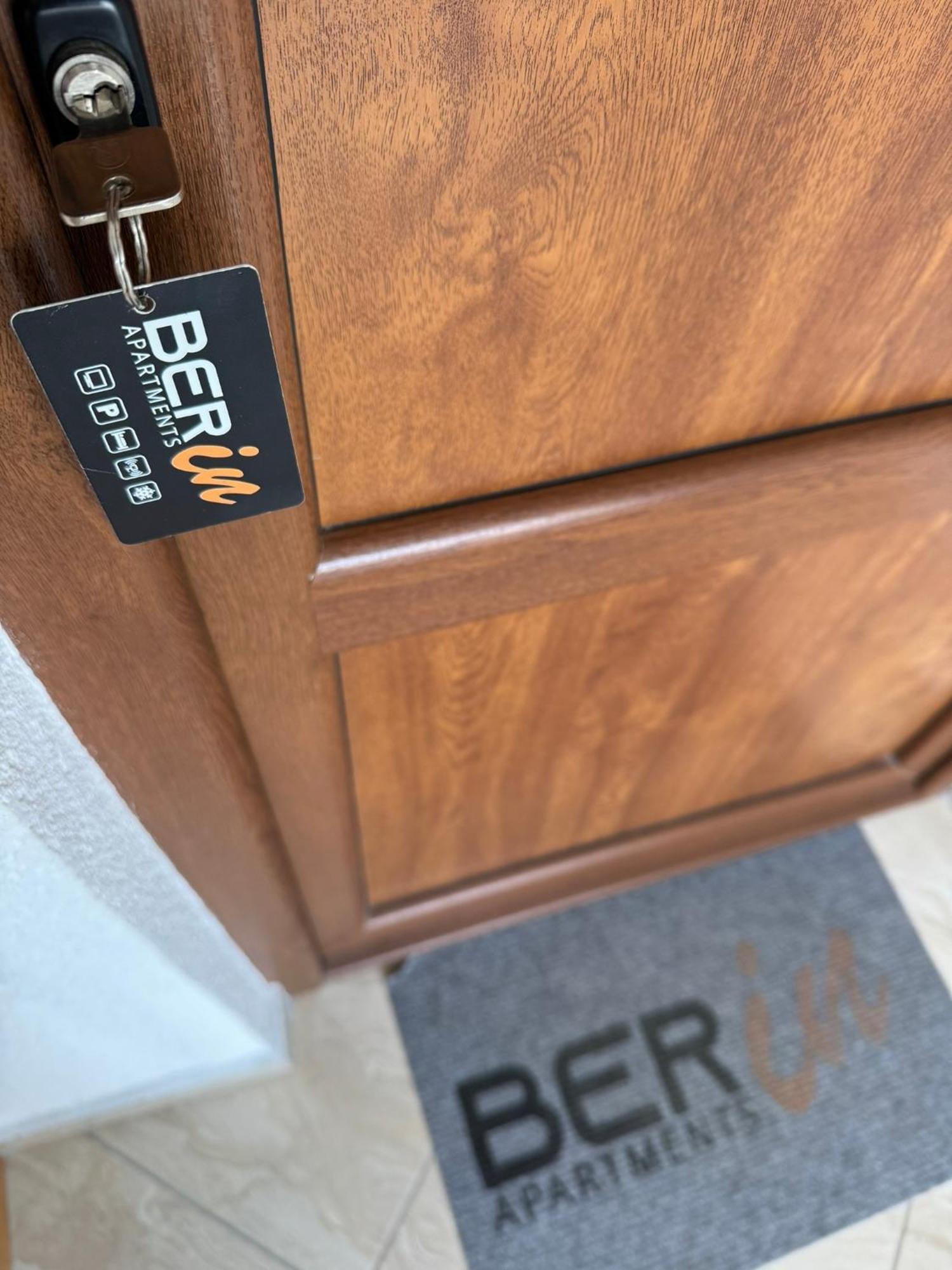 Berin Apartments 울친 외부 사진