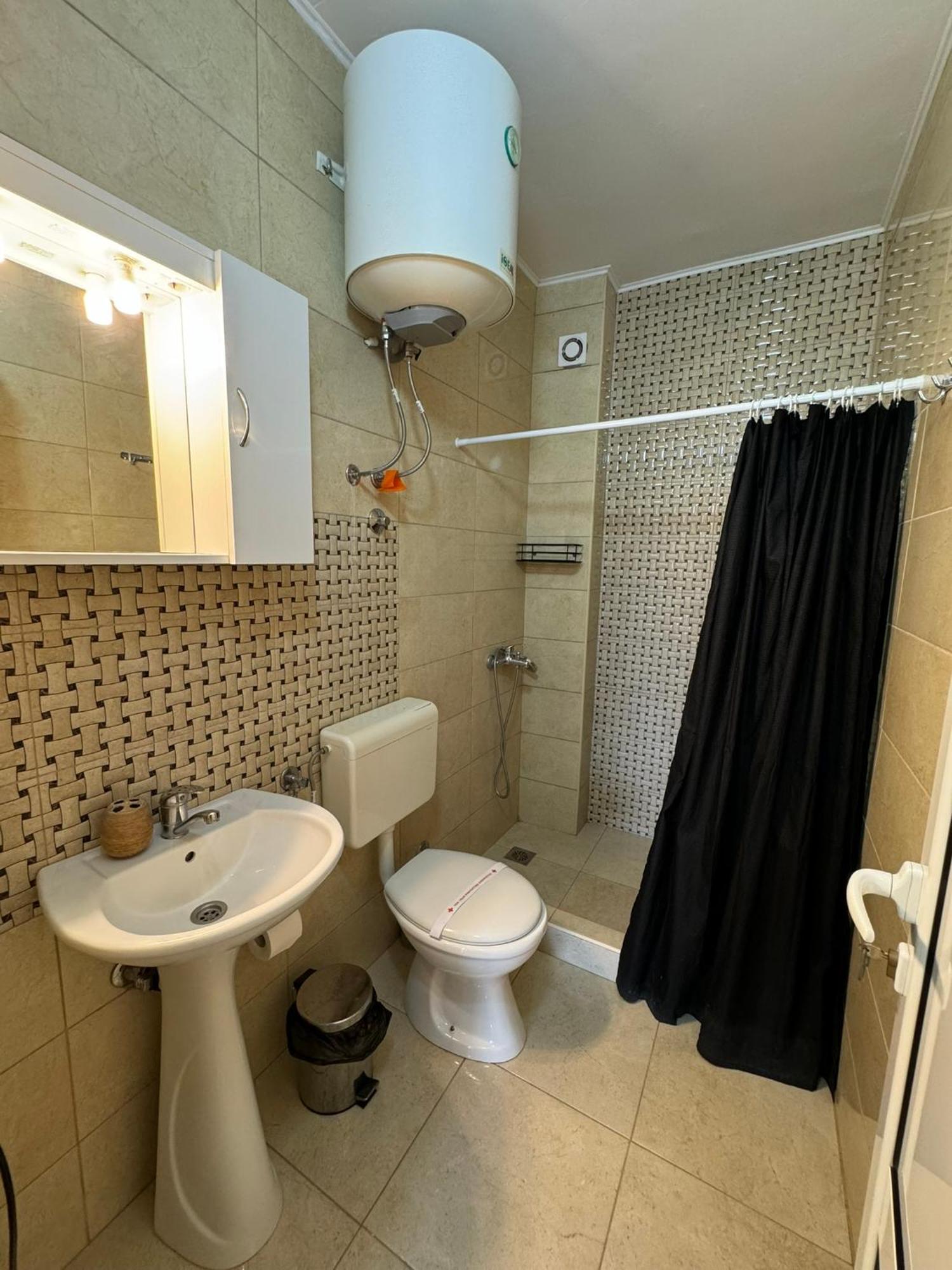 Berin Apartments 울친 외부 사진