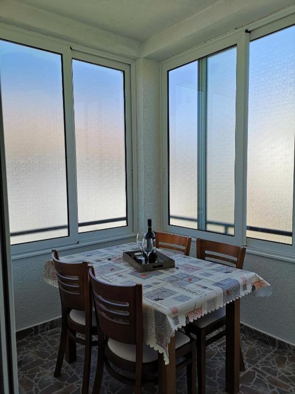 Berin Apartments 울친 외부 사진