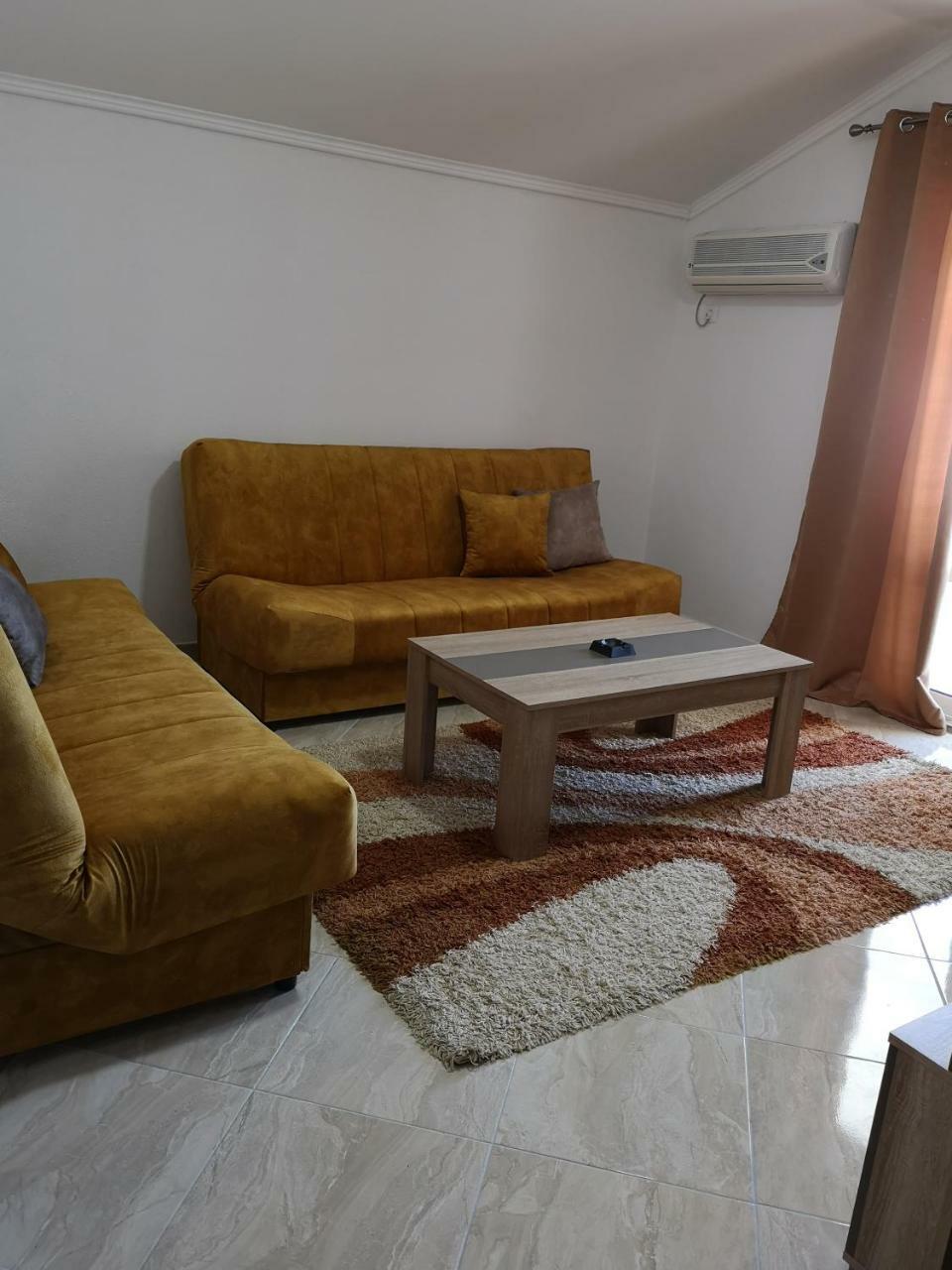 Berin Apartments 울친 외부 사진